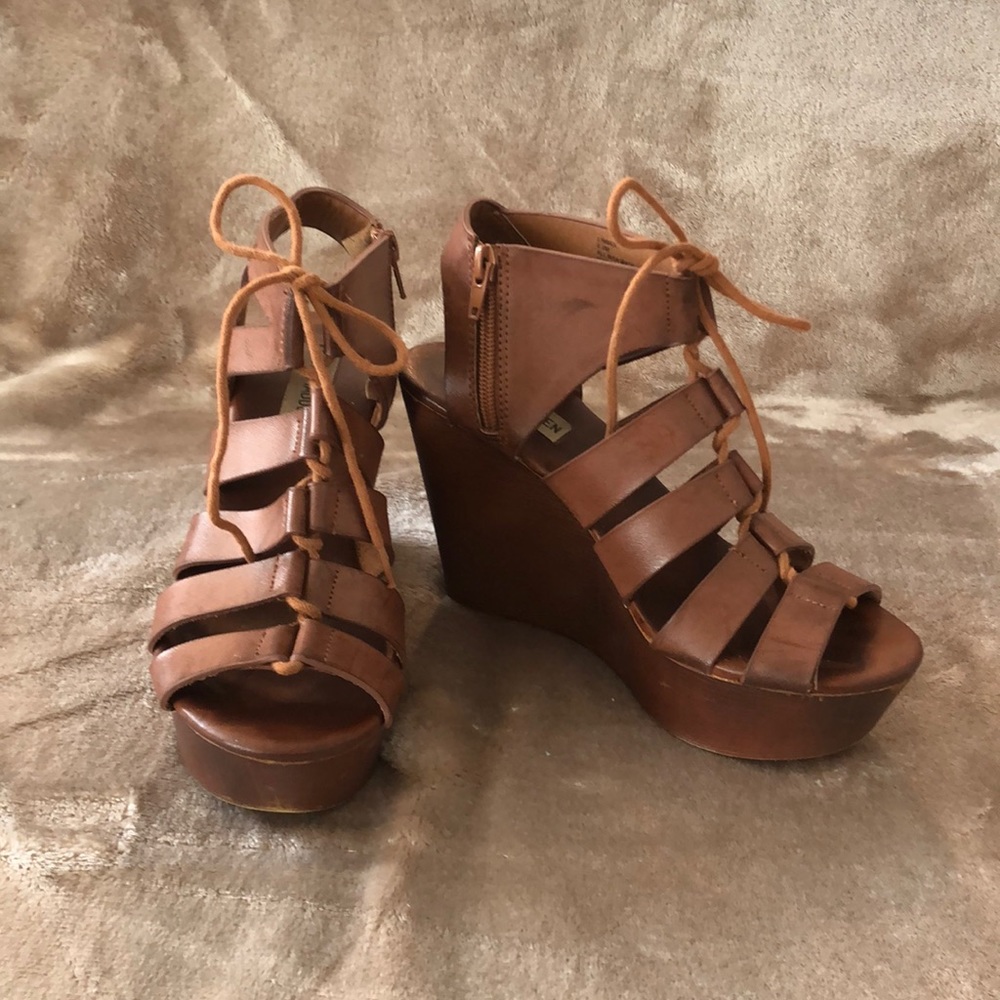 Steve Madden Lace-Up Wooden Wedge